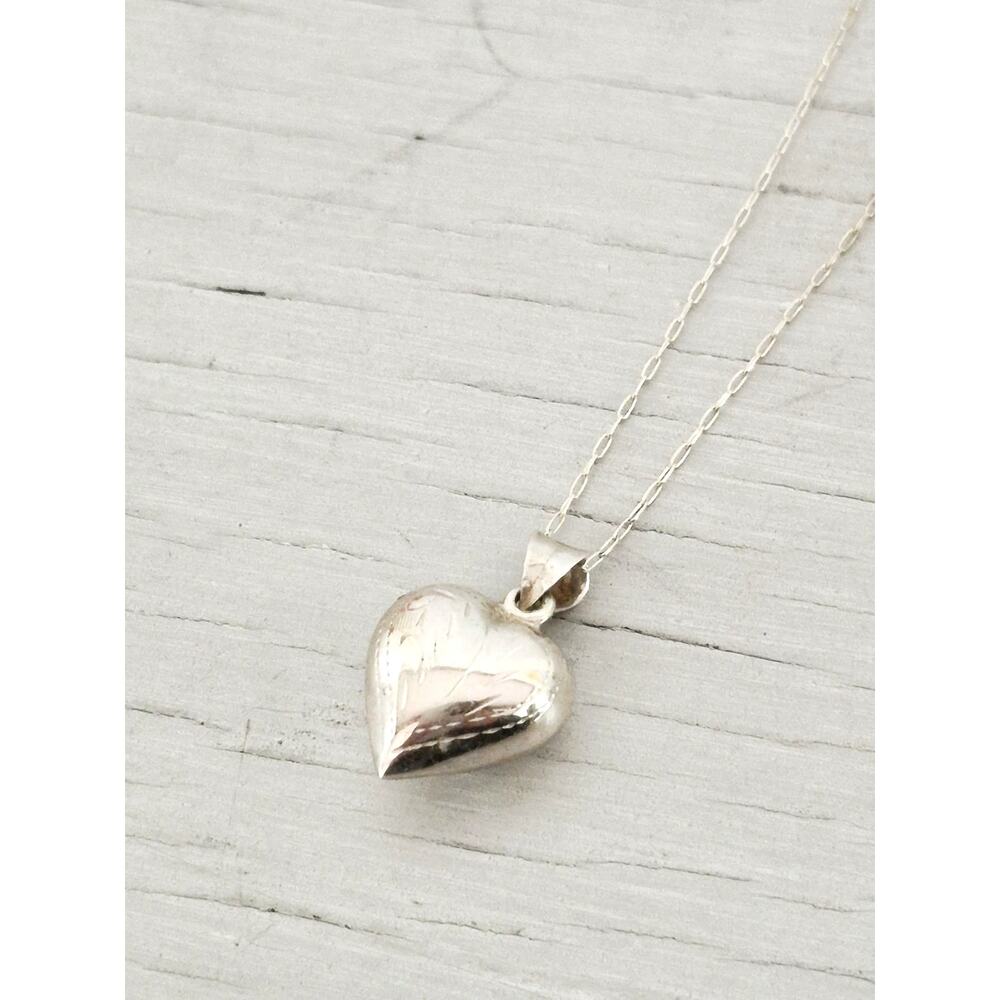Vintage Sterling Silver Puffy Diamond Etched Heart Necklace